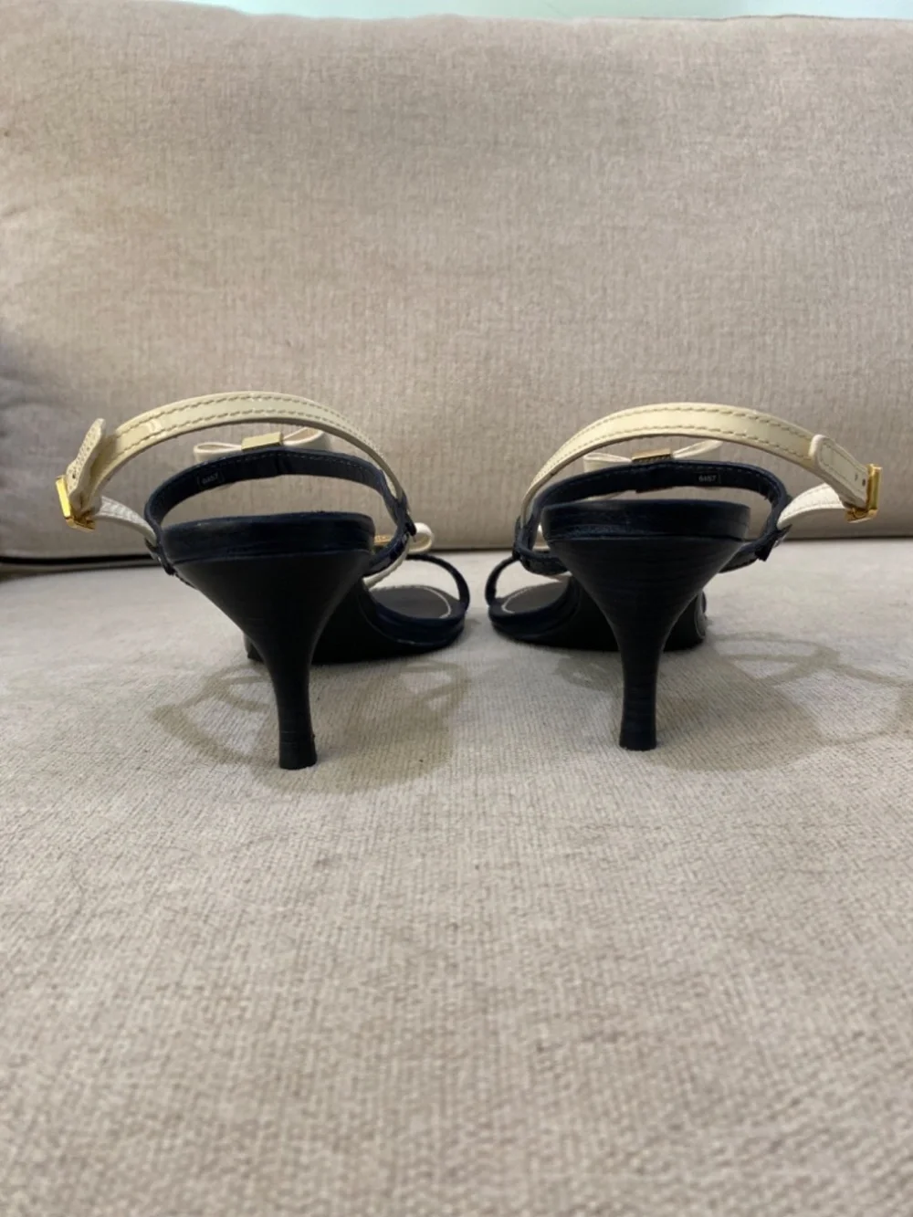 Tory Burch sandals - Picture 3 of 9